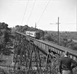 FDDMS 72, 82 Cross the Des Moines River
